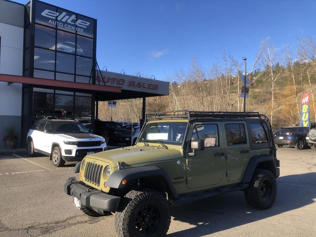 Jeep Wrangler Unlimited Sport 4WD 2013