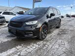 Chrysler Pacifica Touring L AWD