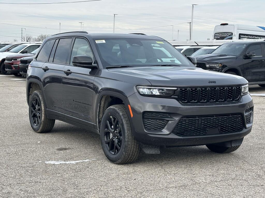 2025 Jeep Grand Cherokee Altitude X 4WD