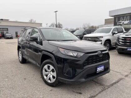 2025 Toyota RAV4 LE AWD