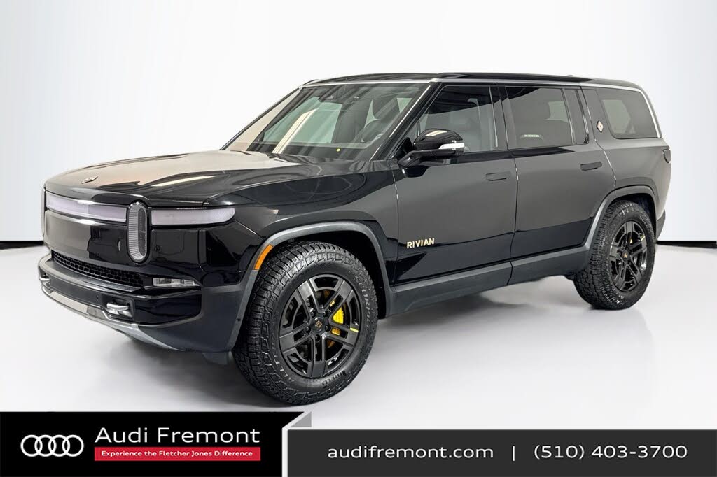 2022 Rivian R1S Launch Edition AWD