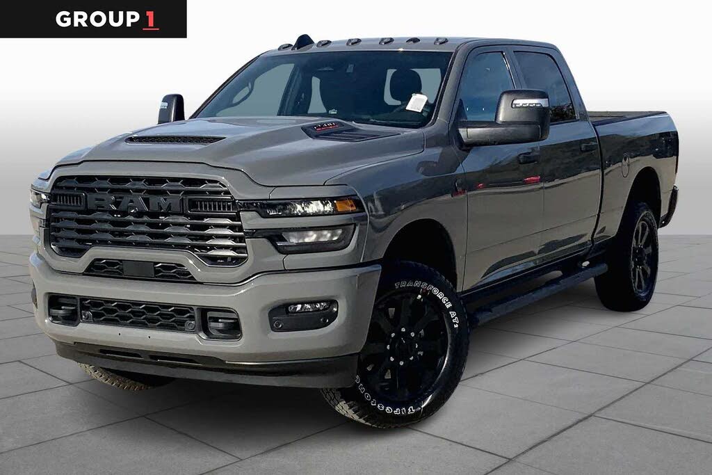 2026 RAM 2500 Black Express Crew Cab 4WD