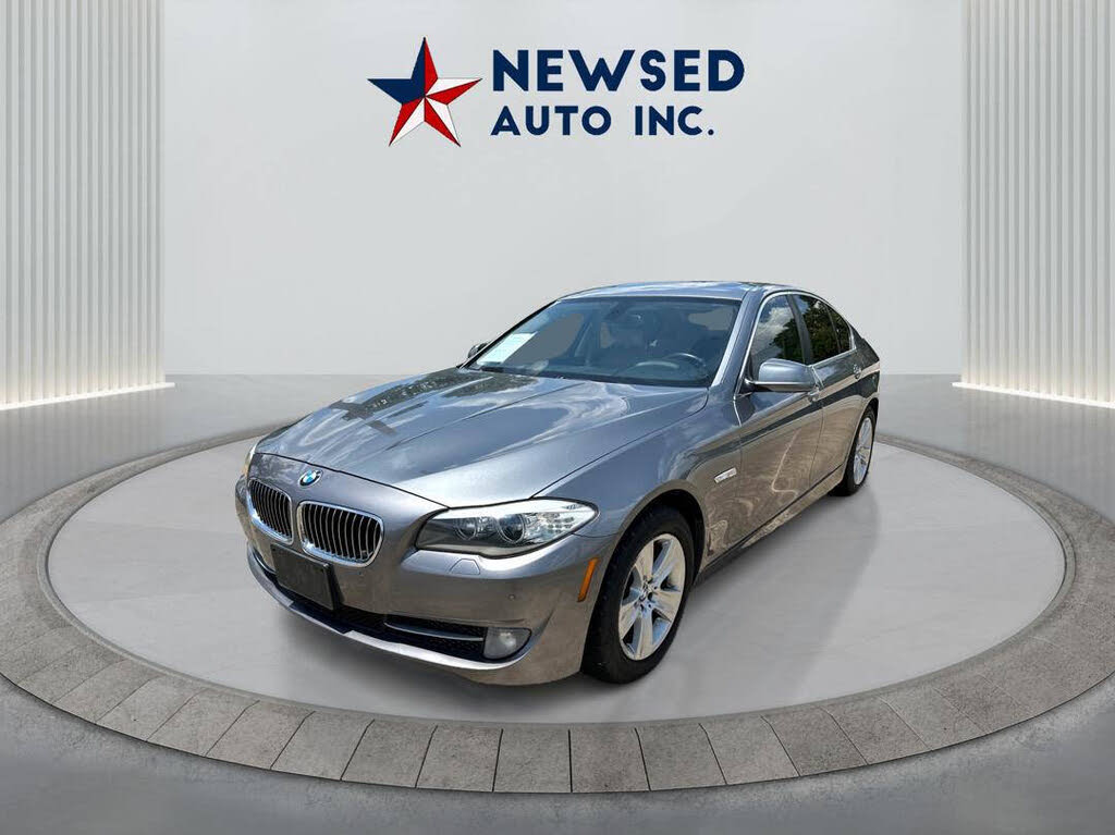 2012 BMW 5 Series 528i Sedan RWD