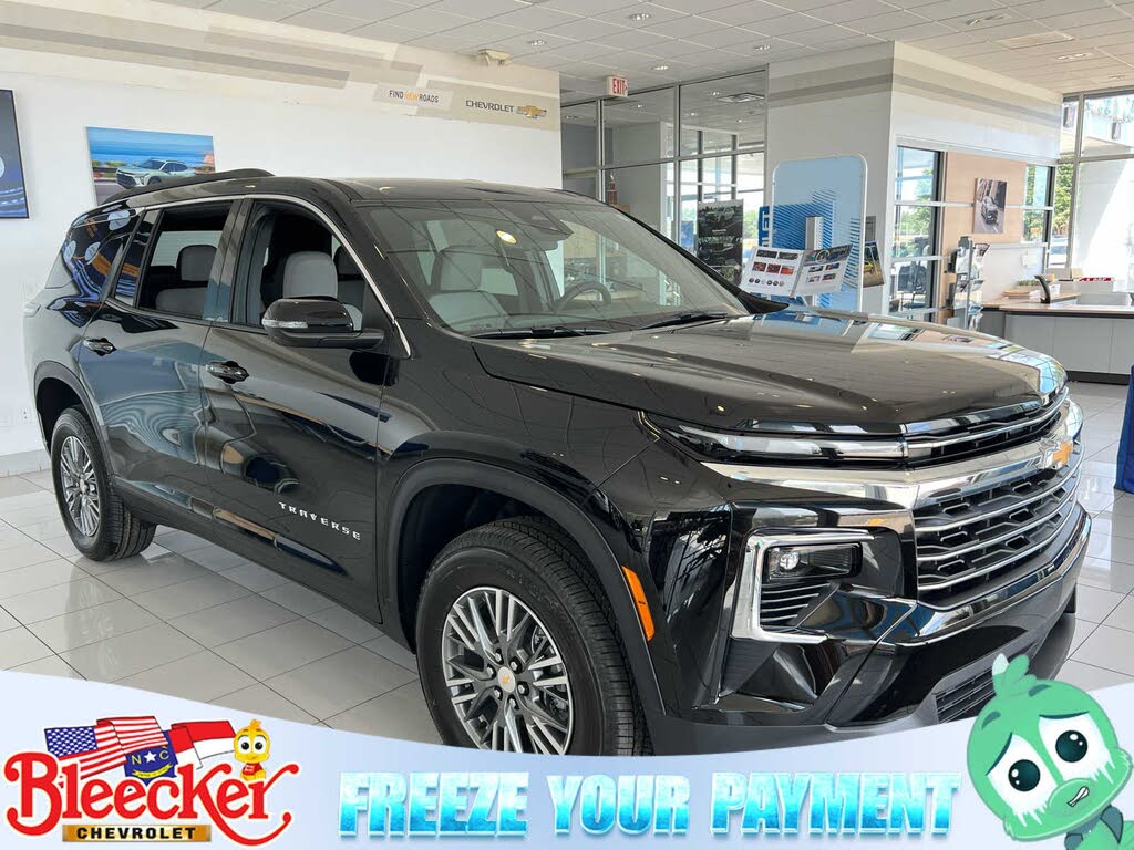 2026 Chevrolet Traverse LT FWD