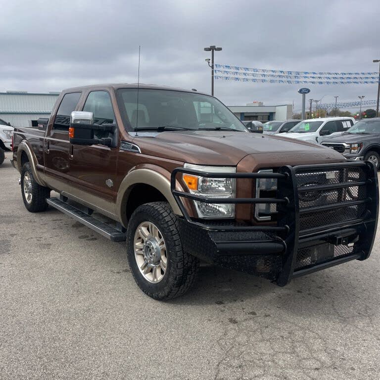 2011 Ford F-250 Super Duty King Ranch Crew Cab 4WD