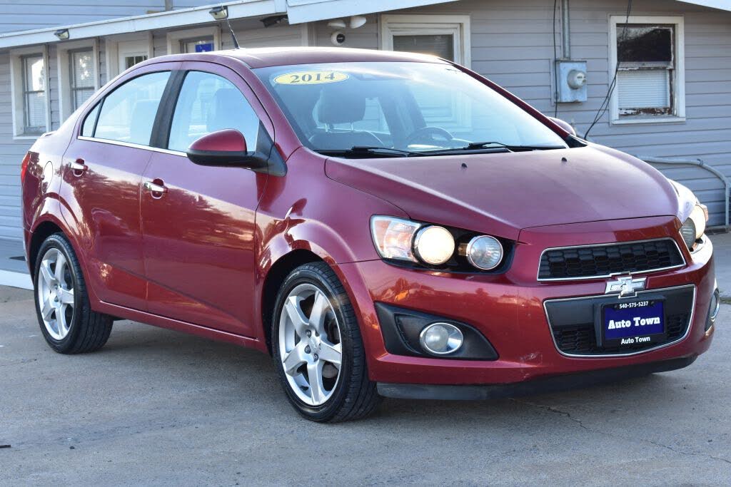 2014 Chevrolet Sonic LTZ Sedan FWD