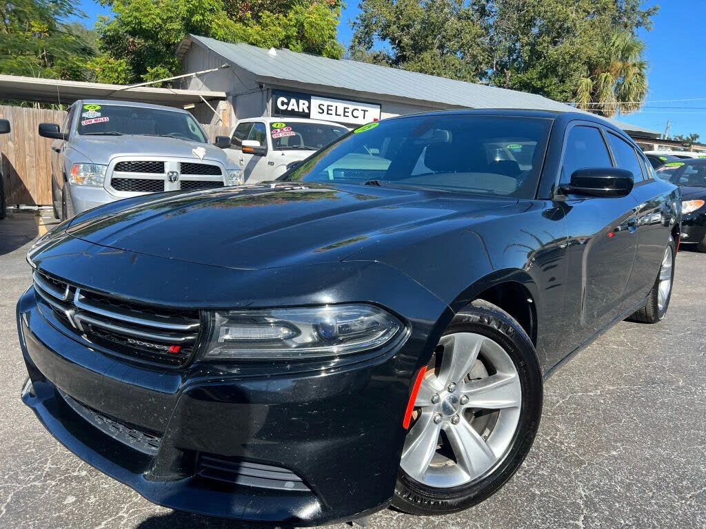 2015 Dodge Charger SE RWD