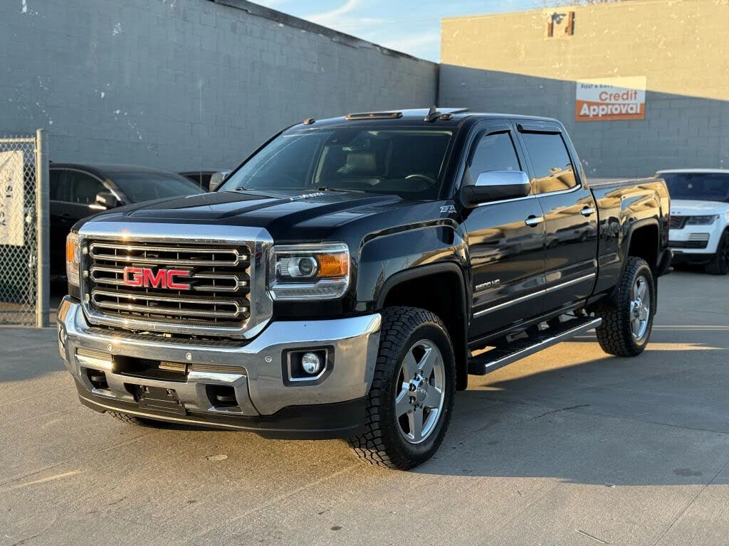 2015 GMC Sierra 2500HD SLT Crew Cab SB 4WD