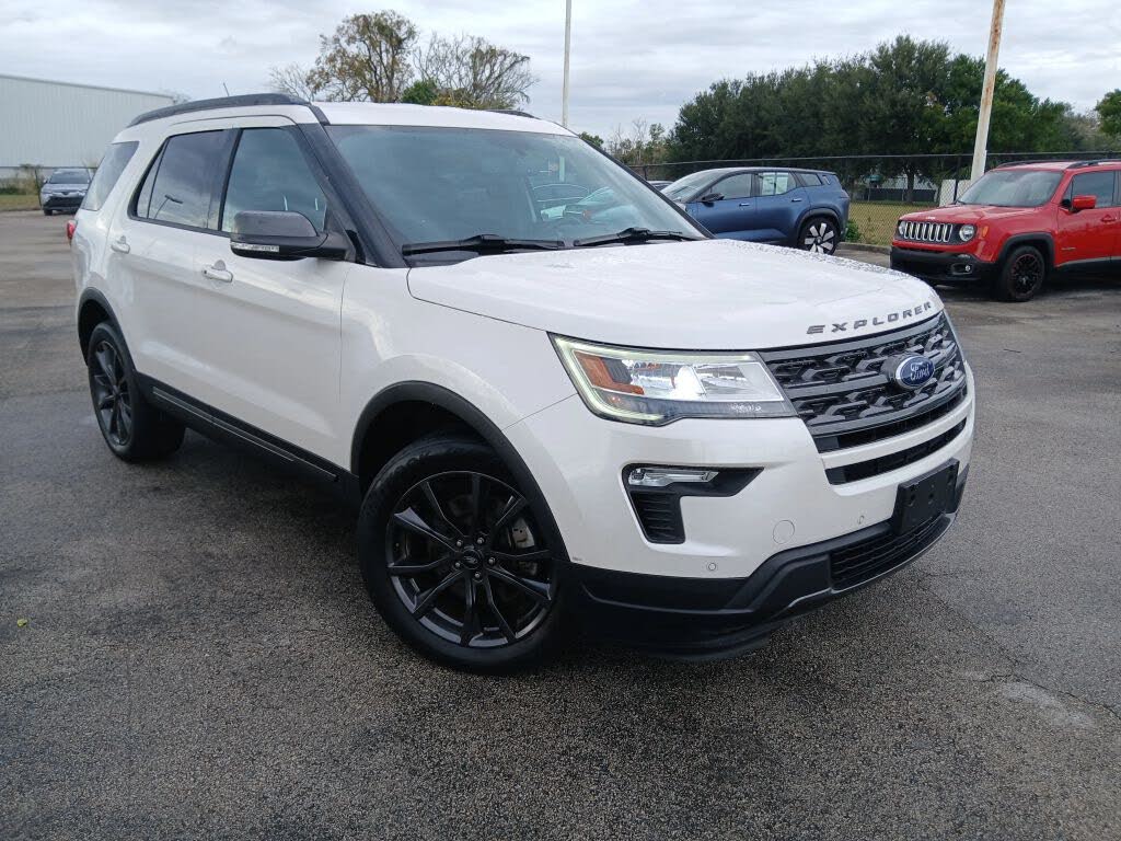 2018 Ford Explorer XLT AWD