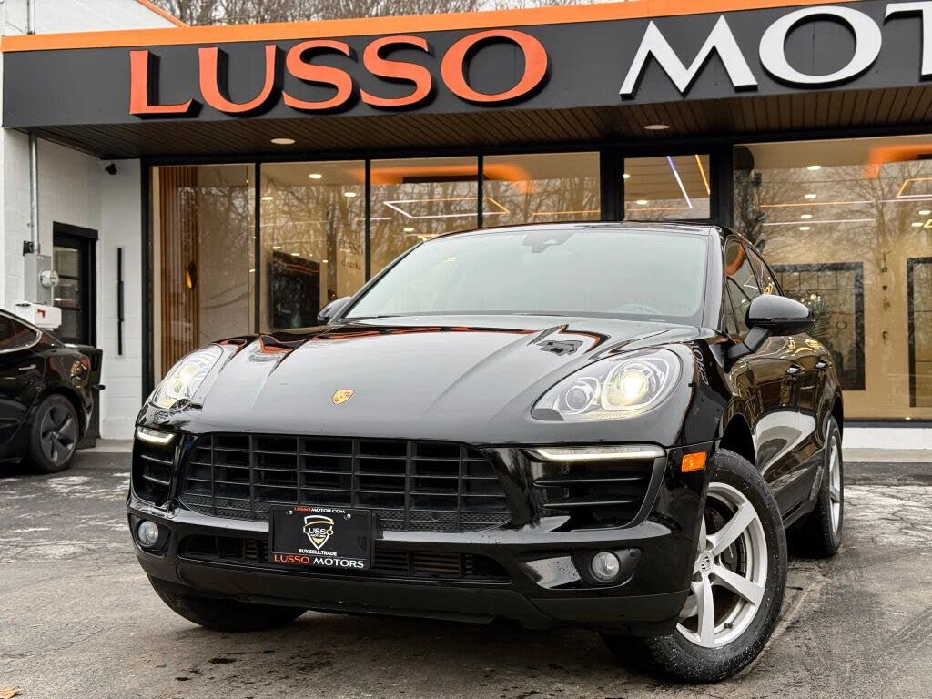2018 Porsche Macan AWD