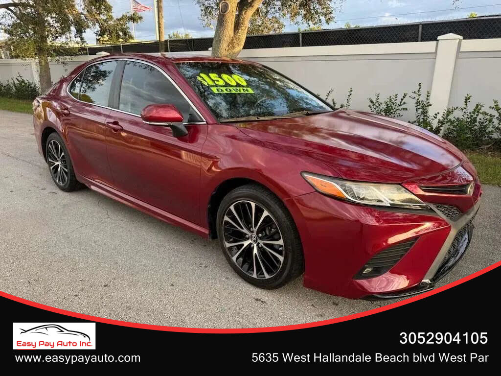 2018 Toyota Camry SE