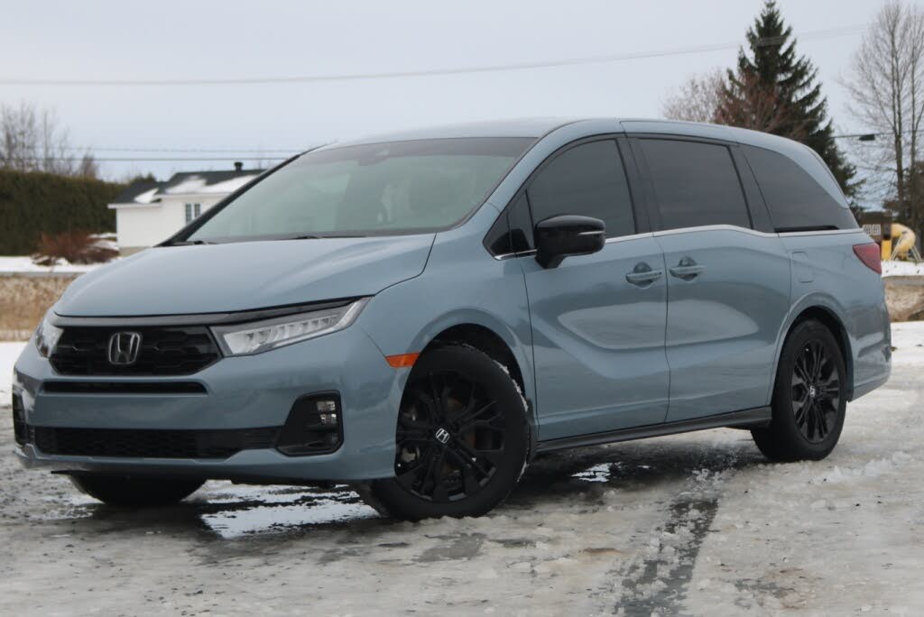 2025 Honda Odyssey Black Edition FWD