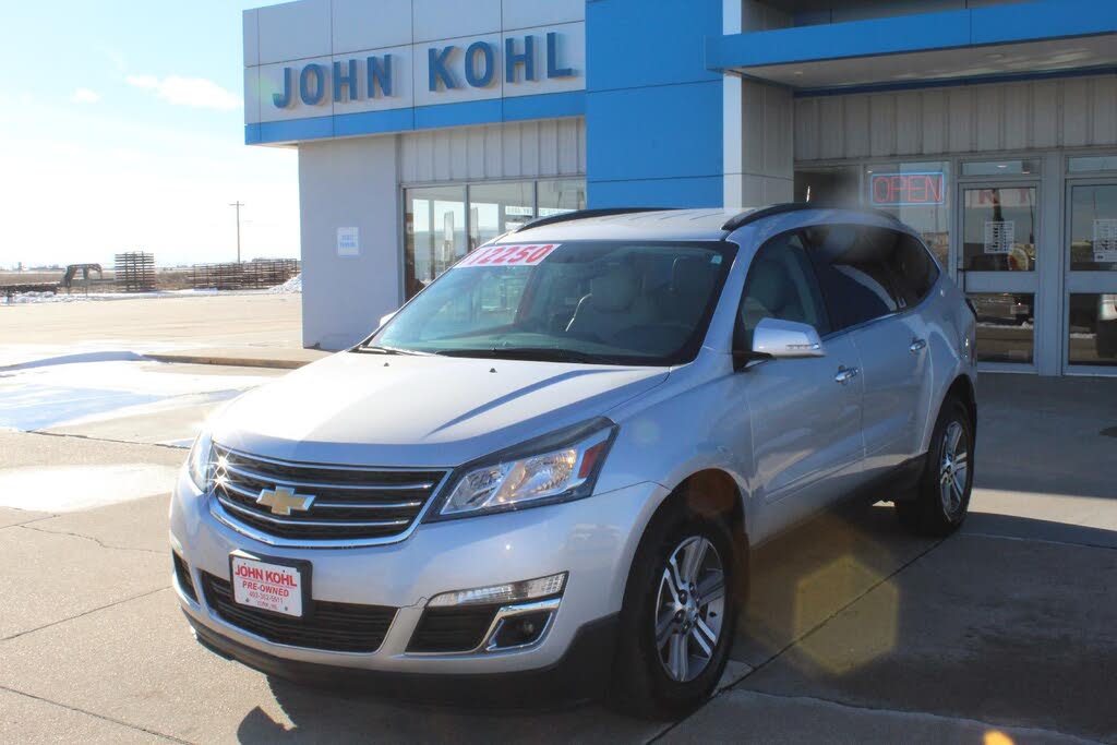 2016 Chevrolet Traverse 2LT FWD