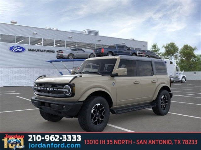 2025 Ford Bronco Outer Banks 4-Door 4WD