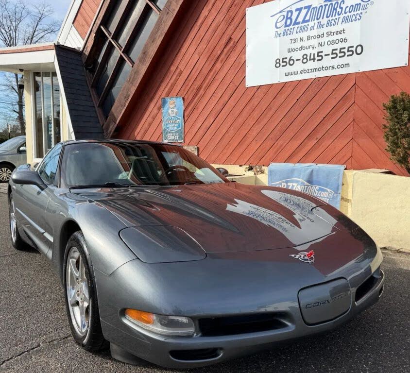 2003 Chevrolet Corvette Coupe RWD