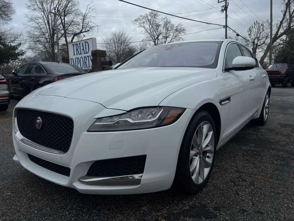 2018 Jaguar XF 25t Premium RWD