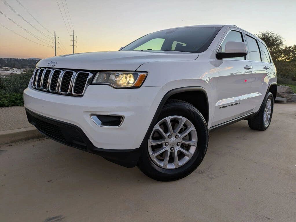 2021 Jeep Grand Cherokee Laredo E 4WD