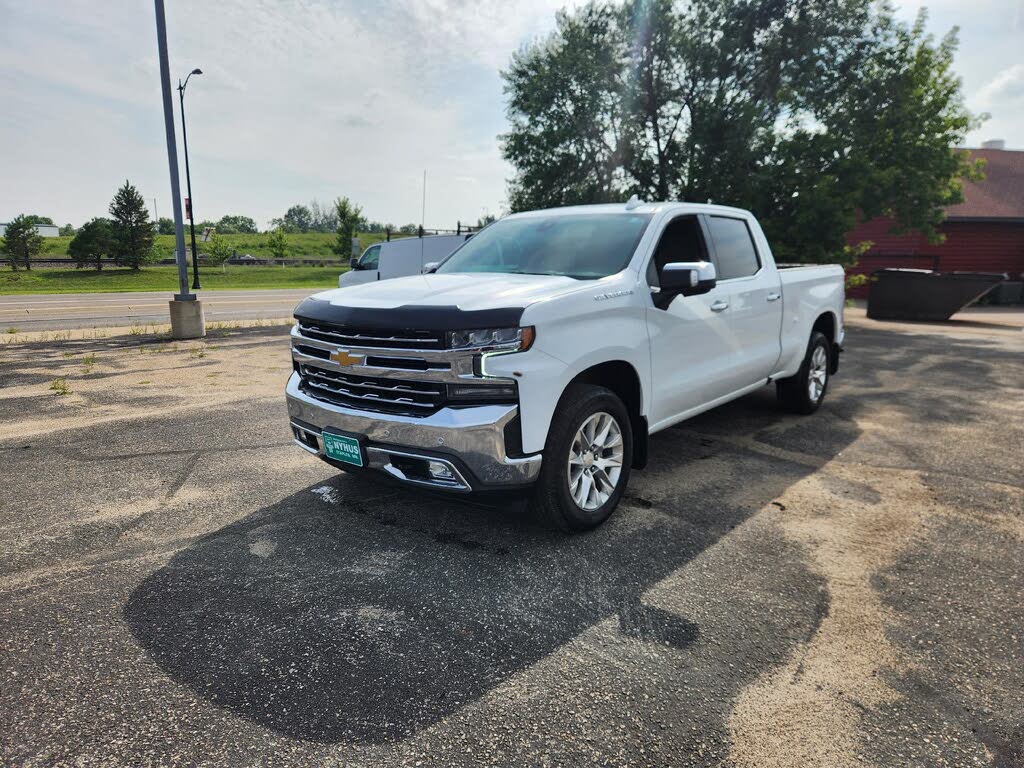 2022 Chevrolet Silverado 1500 LTZ Crew Cab 4WD