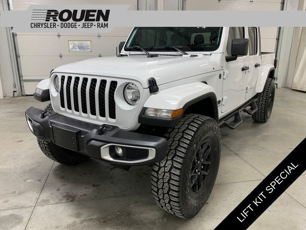 2023 Jeep Gladiator Sport Crew Cab 4WD