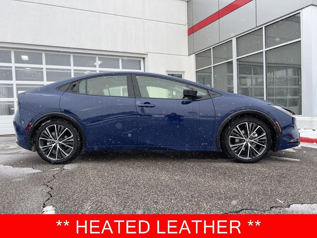 2025 Toyota Prius XLE AWD