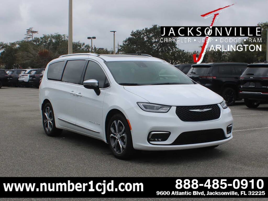2026 Chrysler Pacifica Pinnacle FWD