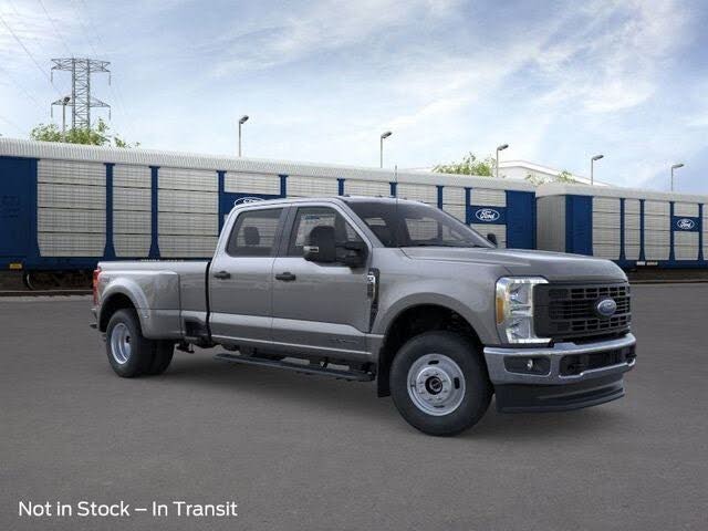 2026 Ford F-350 Super Duty XL Crew Cab LB DRW 4WD