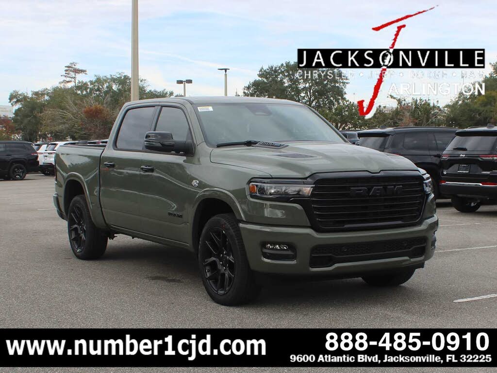 2026 RAM 1500 Laramie Crew Cab 4WD