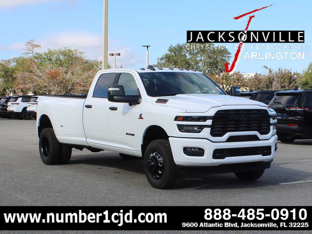 2026 RAM 3500 Big Horn Crew Cab LB DRW 4WD