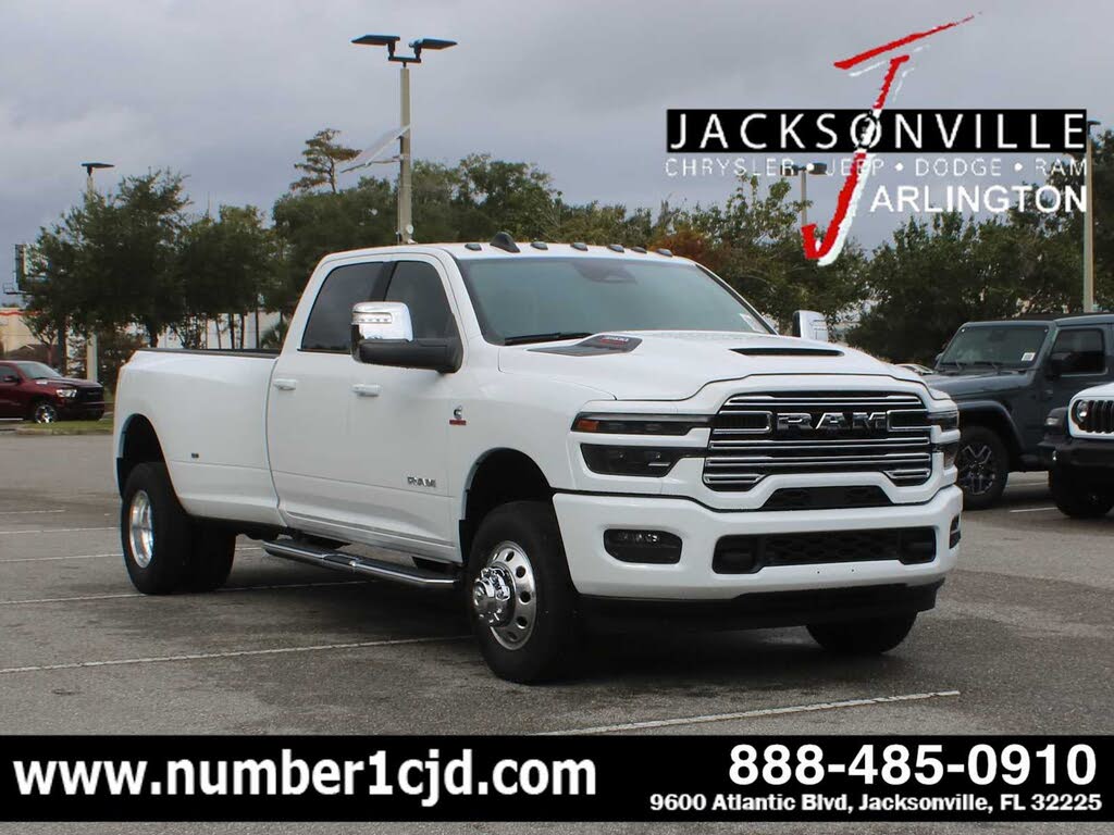 2026 RAM 3500 Laramie Crew Cab LB DRW 4WD