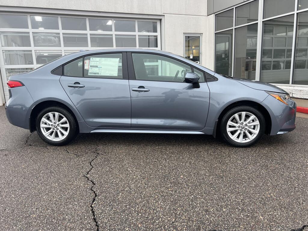 2026 Toyota Corolla LE FWD