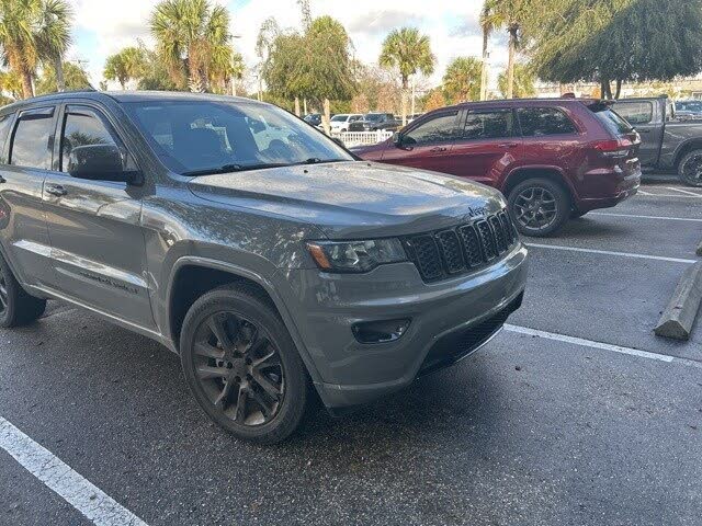 2021 Jeep Grand Cherokee Laredo X RWD