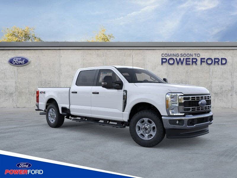 2026 Ford F-250 Super Duty XLT Crew Cab 4WD