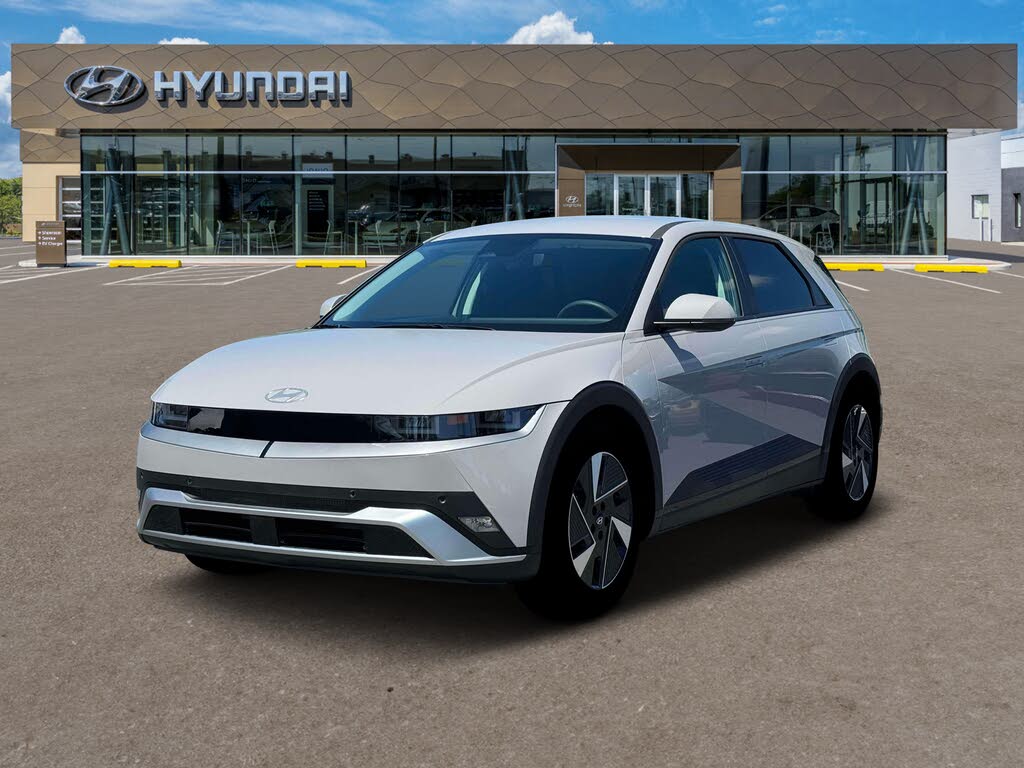 2026 Hyundai Ioniq 5 SE RWD