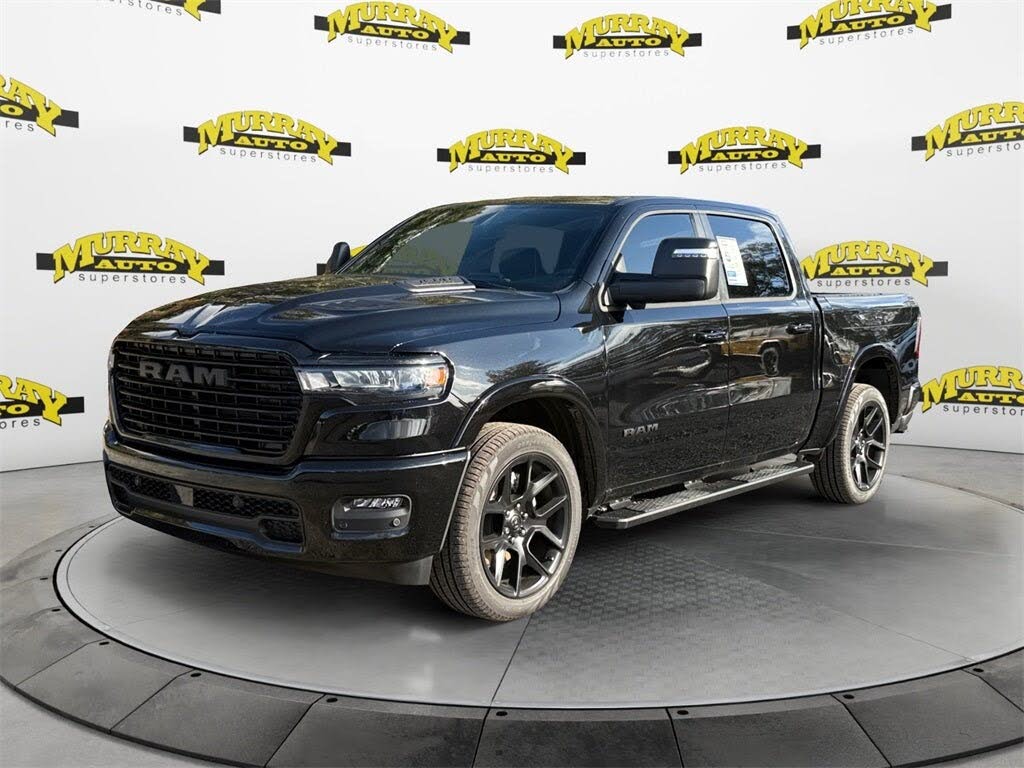 2026 RAM 1500 Laramie Crew Cab 4WD