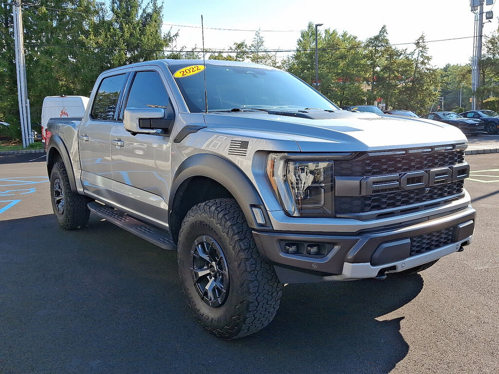 2022 Ford F-150 Raptor SuperCrew 4WD