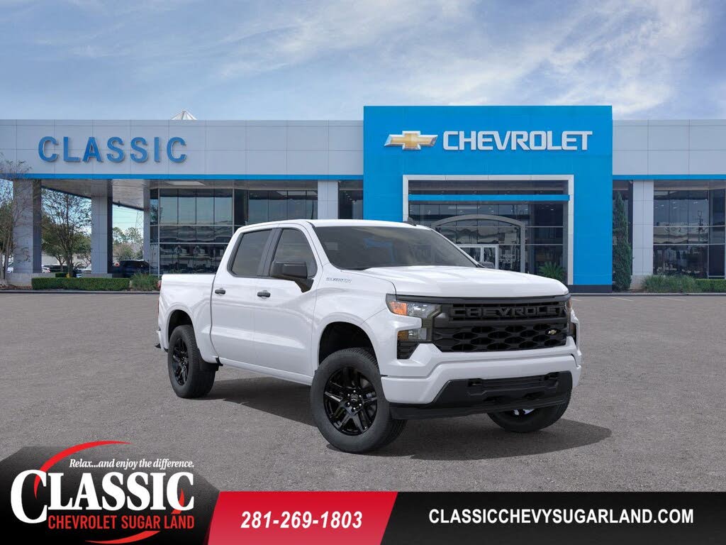 2026 Chevrolet Silverado 1500 Custom Crew Cab RWD