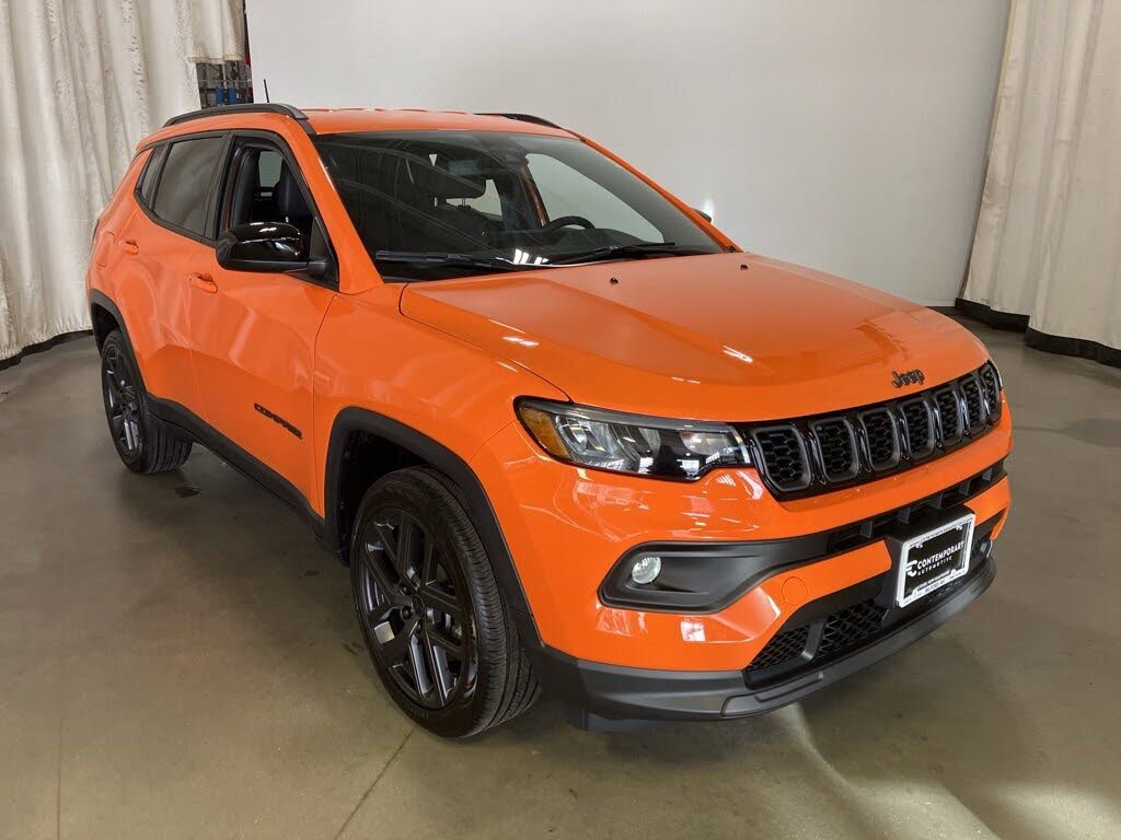 2026 Jeep Compass Latitude Altitude 4WD