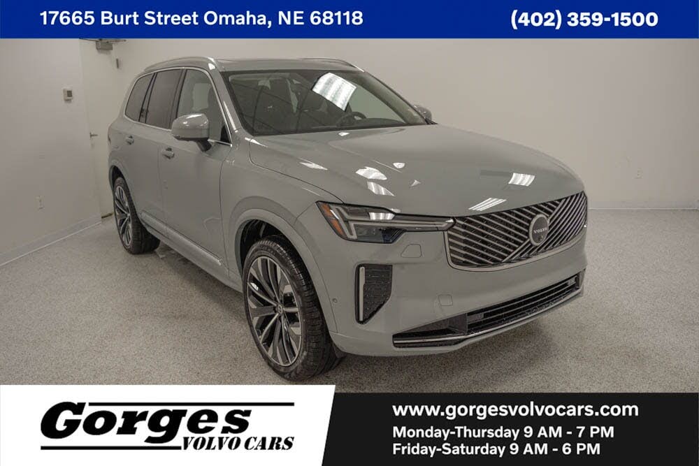 2026 Volvo XC90 B5 Plus 7-Passenger AWD