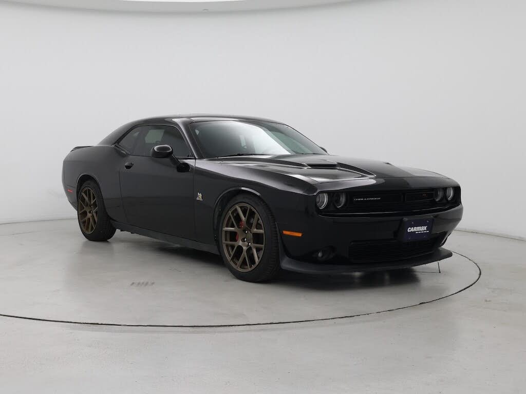 2015 Dodge Challenger R/T Scat Pack RWD