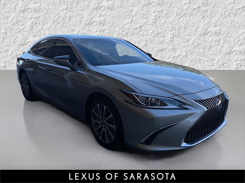2019 Lexus ES Hybrid 300h FWD