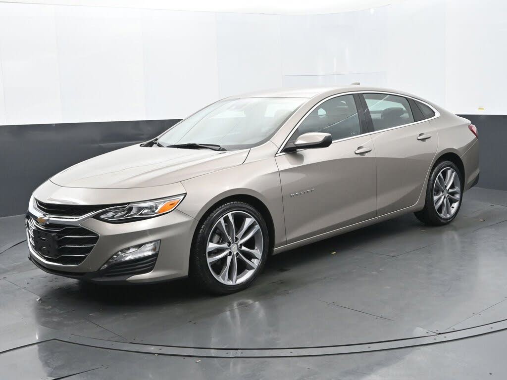 2024 Chevrolet Malibu LT with 2LT FWD