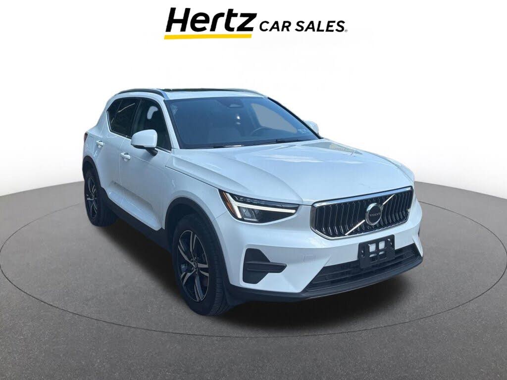 2024 Volvo XC40