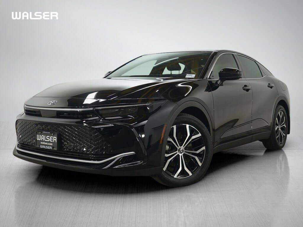 2025 Toyota Crown XLE AWD