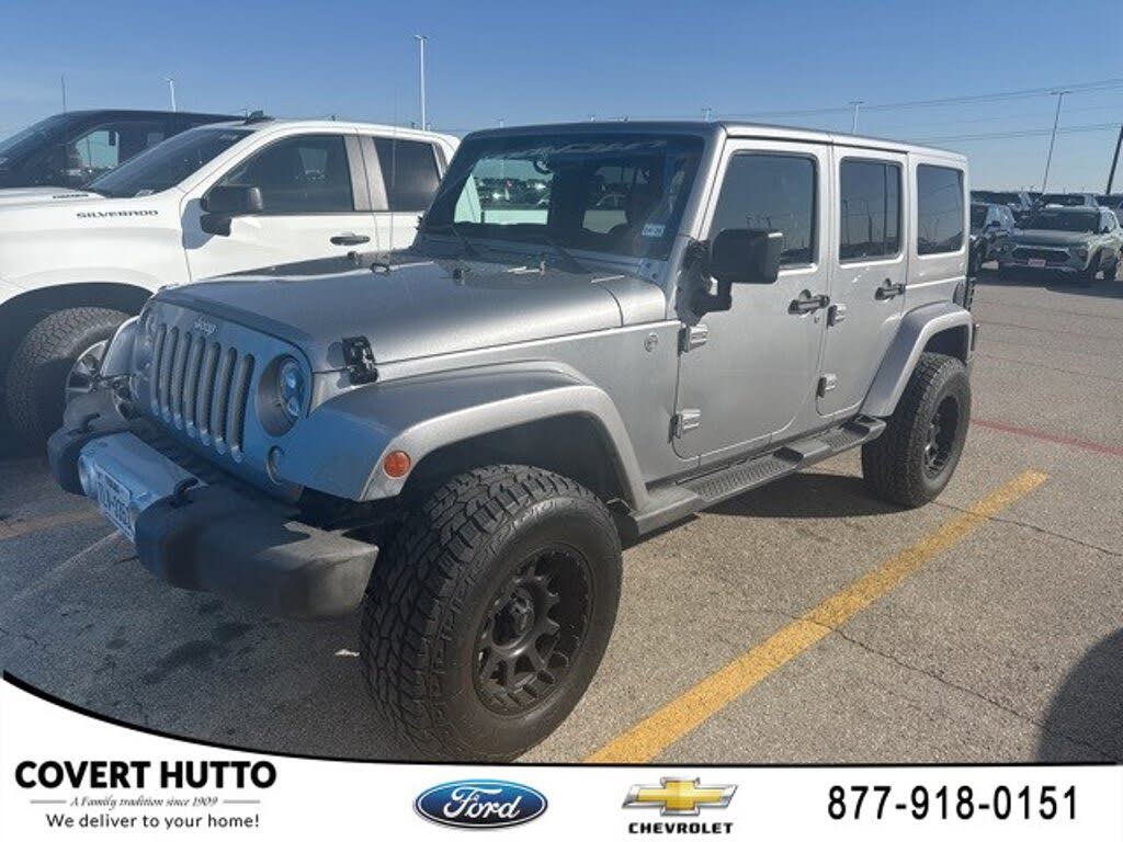 2014 Jeep Wrangler Unlimited Sahara 4WD