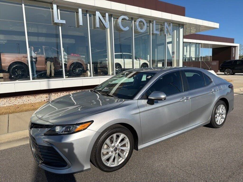 2021 Toyota Camry LE FWD