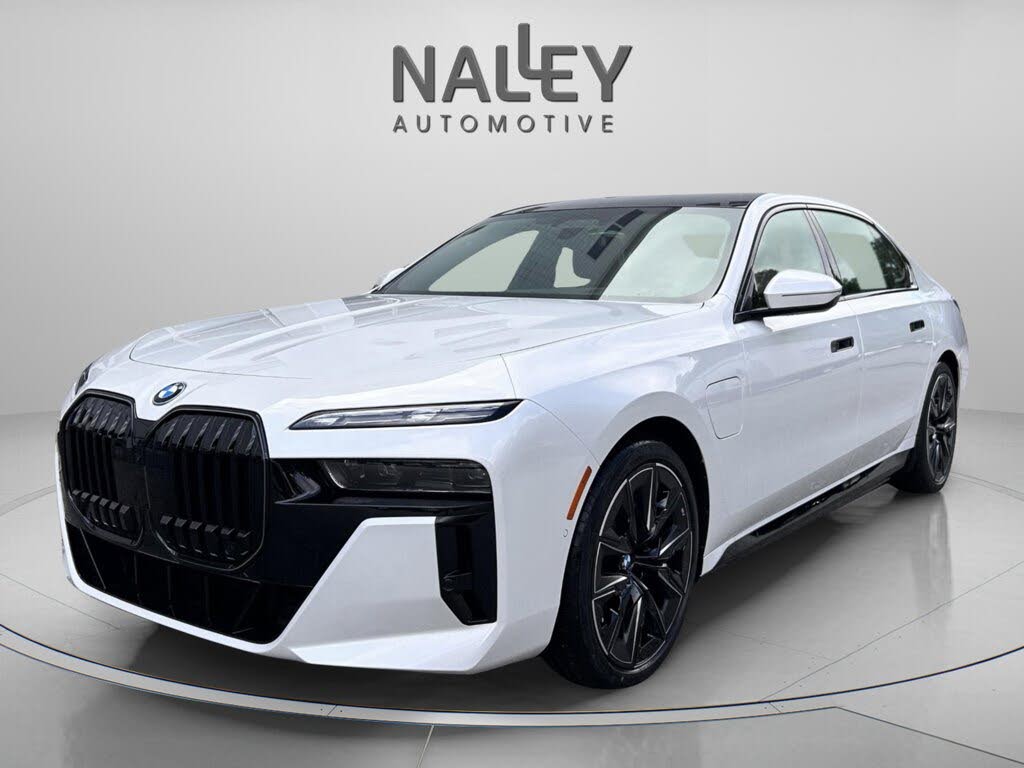 2025 BMW 7 Series 750e xDrive