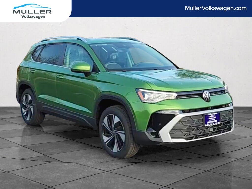 2025 Volkswagen Taos SE 4Motion