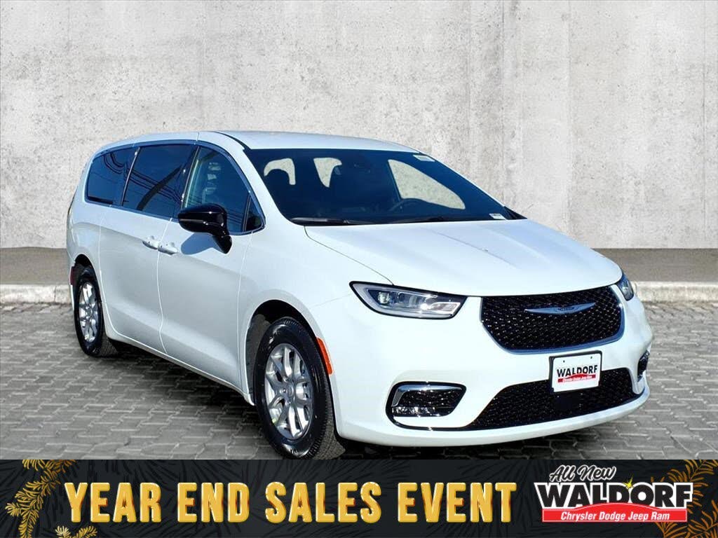 2026 Chrysler Pacifica Select FWD