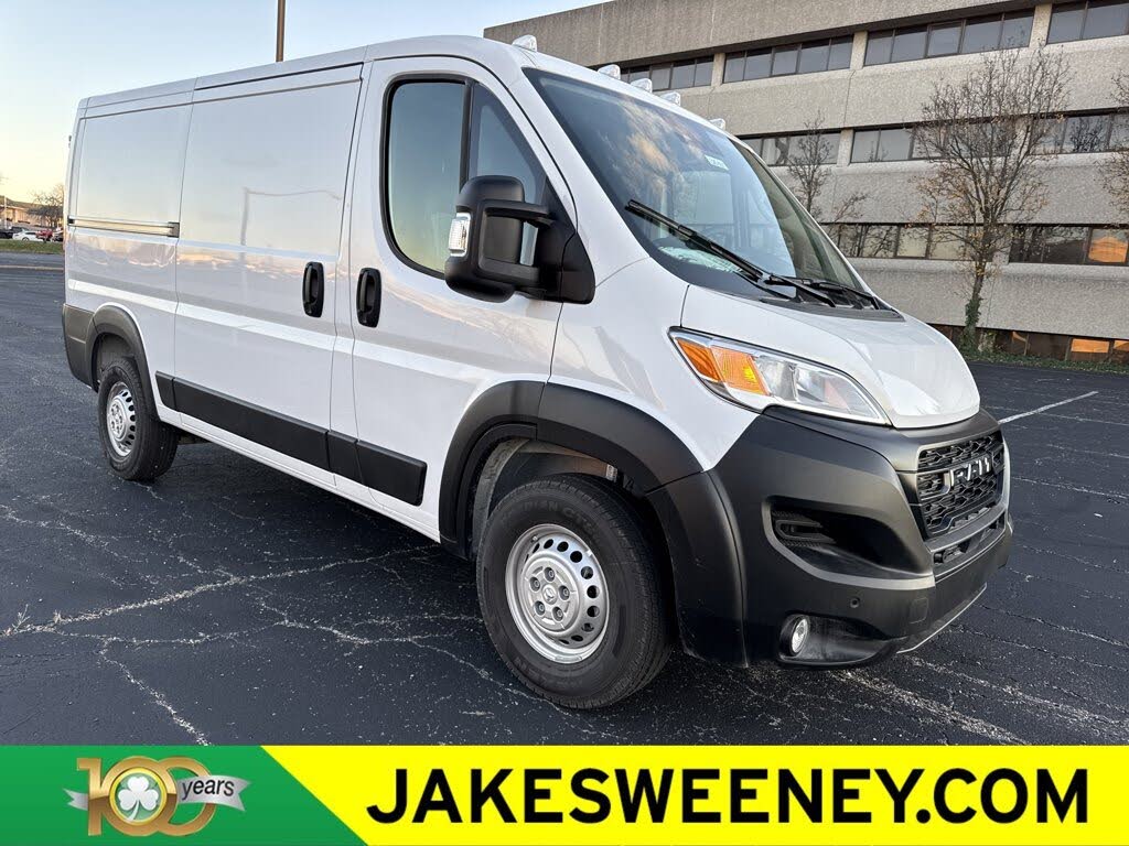 2026 RAM ProMaster 2500 Tradesman 136 Low Roof Cargo Van FWD
