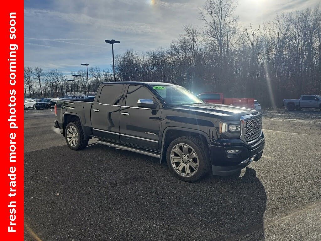 2018 GMC Sierra 1500 Denali Crew Cab 4WD